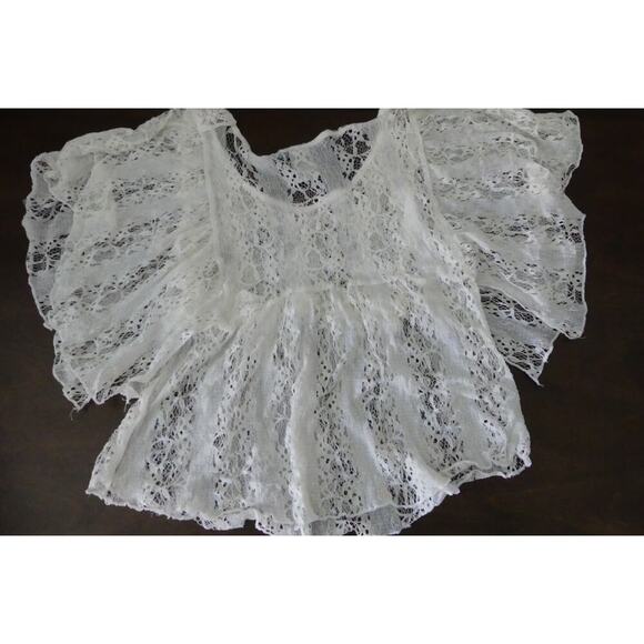 Julies Closet Women's XL White Lace Top Boho Flutter Sheer Coquette Cropped - Picture 6 of 8